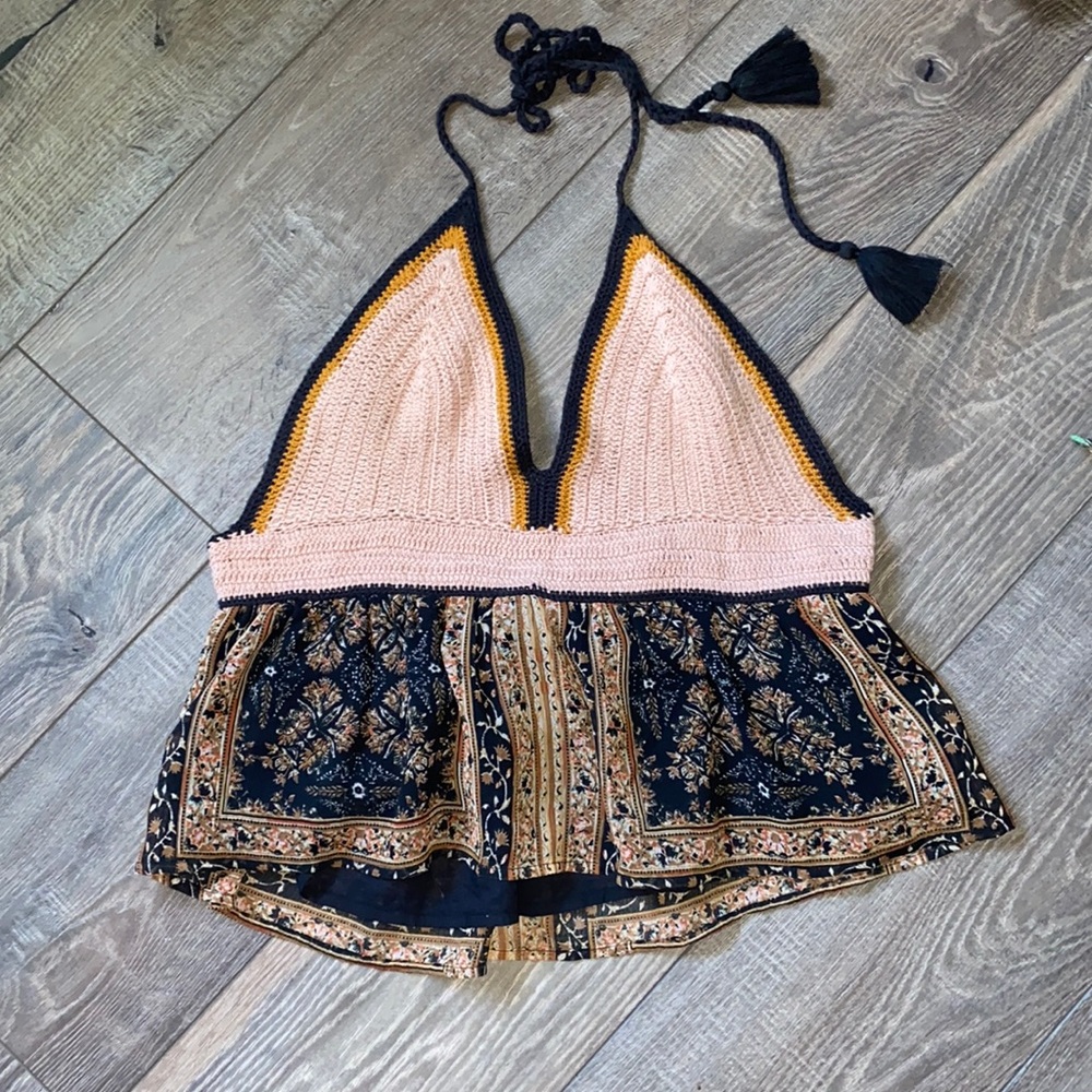 American Eagle top